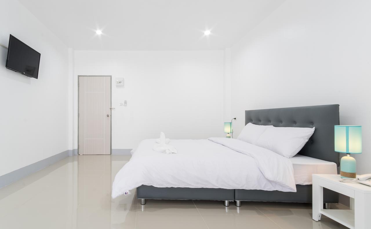Dk Grand Hotel 尖竹汶 外观 照片