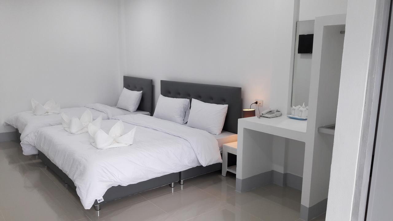 Dk Grand Hotel 尖竹汶 外观 照片