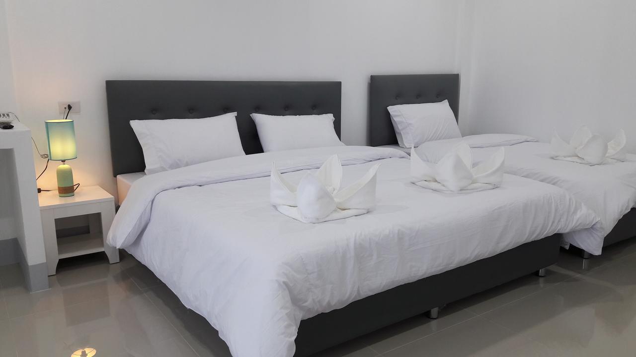 Dk Grand Hotel 尖竹汶 外观 照片